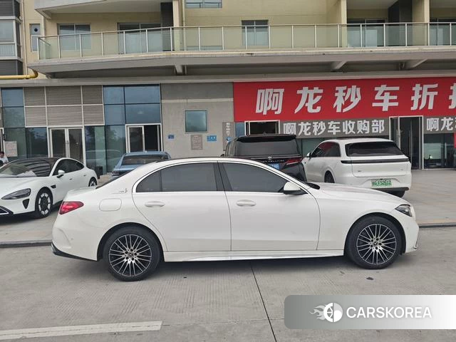 Mercedes-Benz Class C 2024 Белый из Китая, фото 4