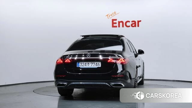 Mercedes-Benz E-Class W214 id 4548568 из Кореи 14