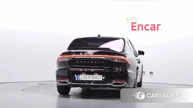 Hyundai The New Grandeur IG id 4750590 из Кореи 26