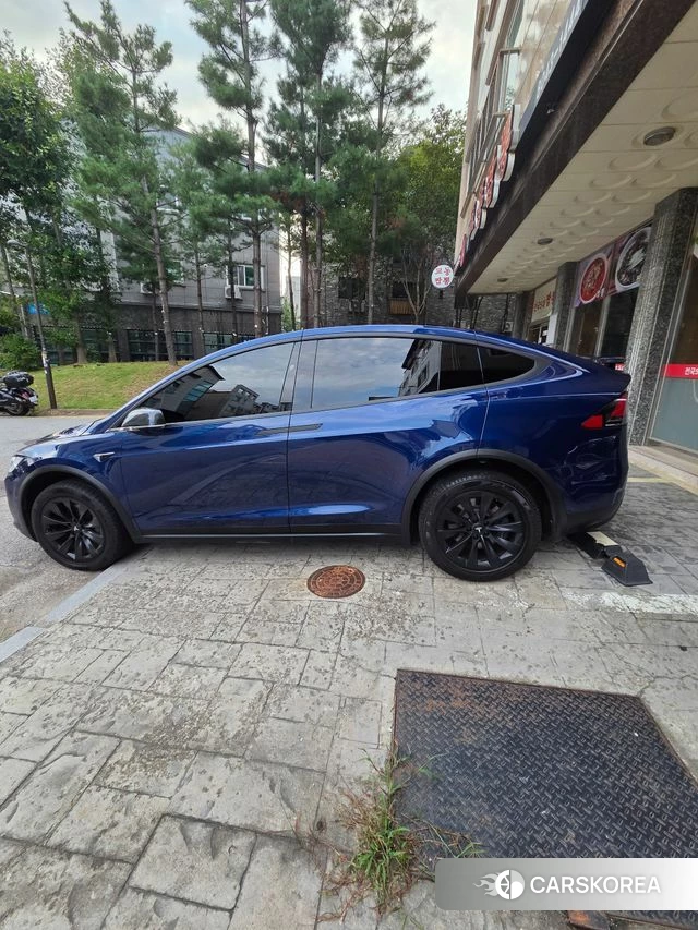 Tesla Model X id 3966377 из Кореи 10