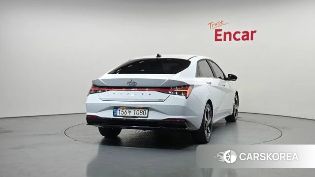 Hyundai Avante Hybrid (CN7) id 3842756 из Кореи 14