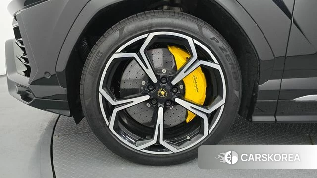 Lamborghini Urus id 4780582 из Кореи 33