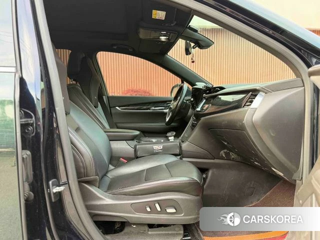 Cadillac XT6 id 4240818 из Китая 18