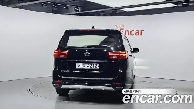 Kia The New Carnival id 2850479 из Кореи 14