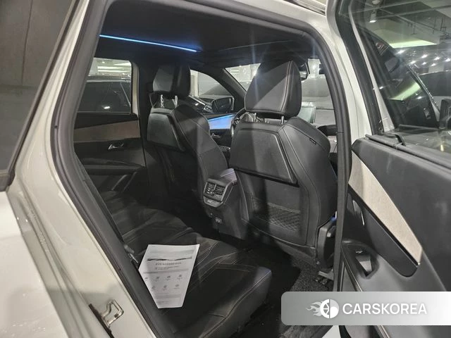 Peugeot 5008 second generation 2022 Белый из Кореи, фото 4