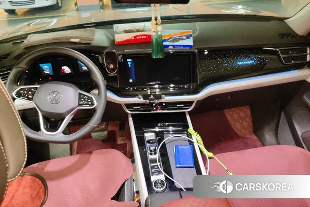 Volkswagen Tourang id 4290668 из Китая 11