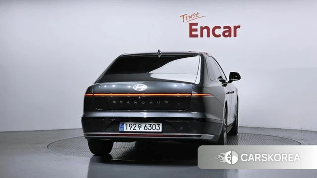 Hyundai Grandeur (GN7) id 4493754 из Кореи 14