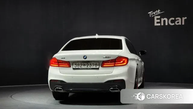 BMW 5 Series (G30) id 3479891 из Кореи 14