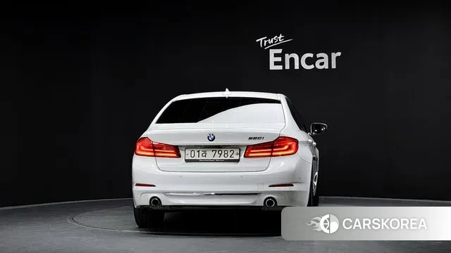 BMW 5 Series (G30) id 3291965 из Кореи 14