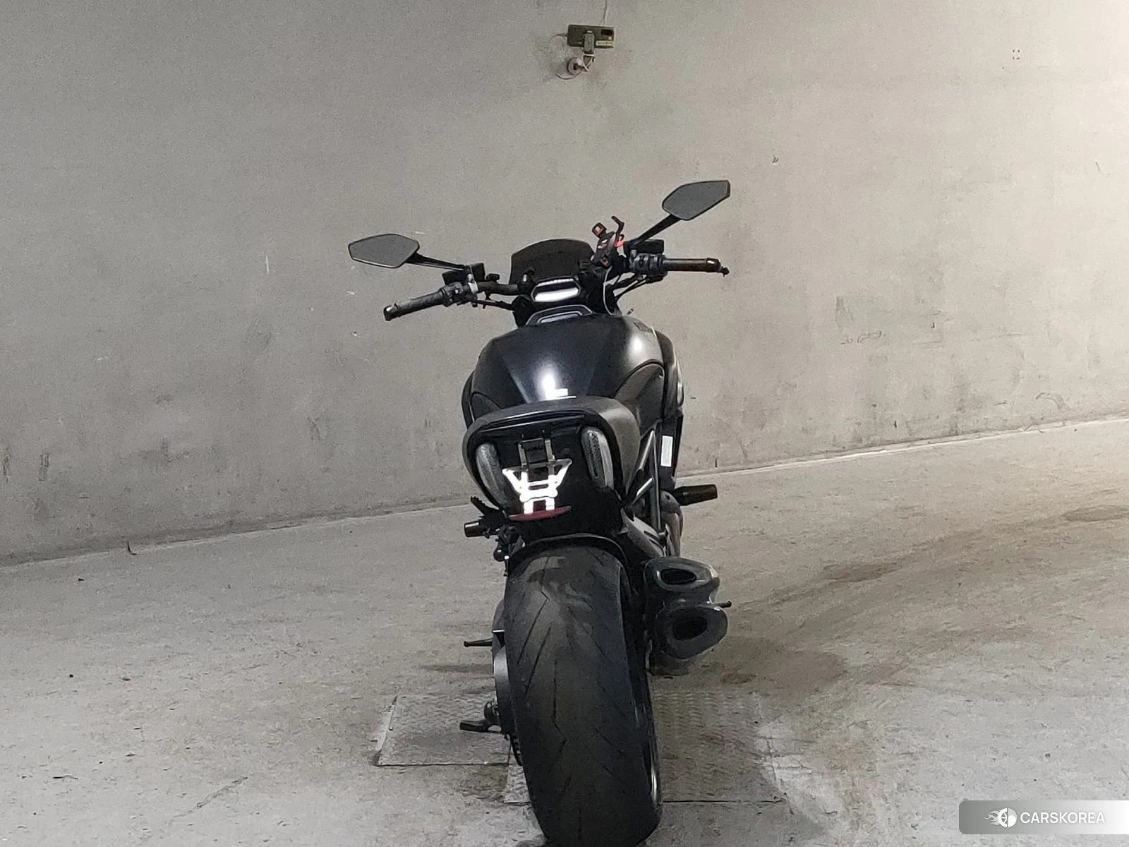 Проданный Ducati DIAVEL DARK 2013 из Японии, фото 3