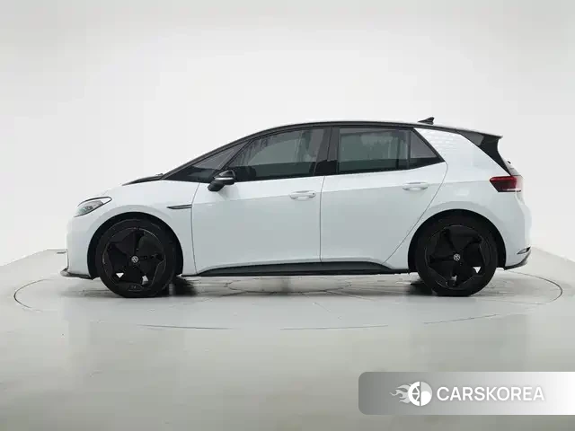 Volkswagen ID.3 2024 Белый из Китая, фото 6