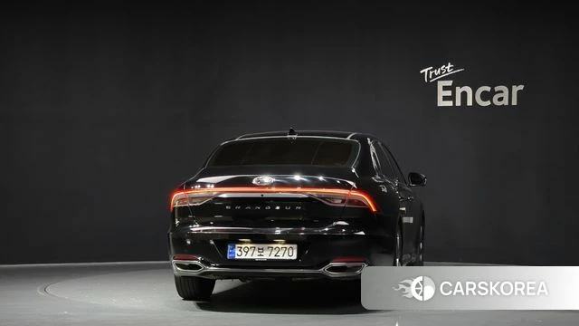 Hyundai The New Grandeur IG id 3839555 из Кореи 14