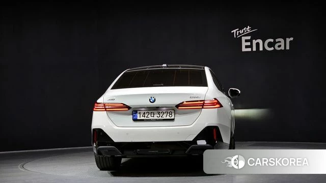 BMW 5 Series (G60) id 4177789 из Кореи 14