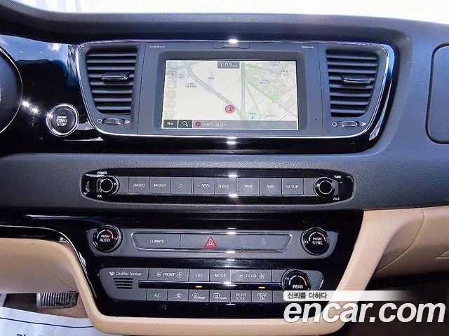 Kia The New Carnival id 2685807 из Кореи 14