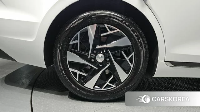 Hyundai The New Grandeur IG Hybrid id 4249630 из Кореи 26