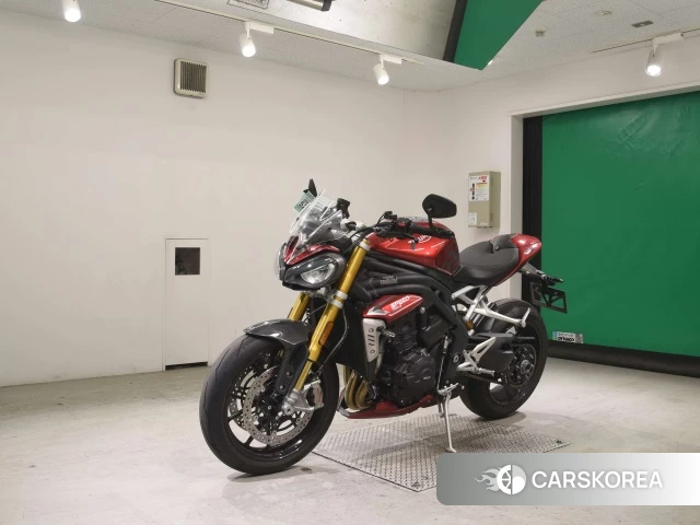 Triumph SPEED TRIPLE RS 2024 из Японии, фото 4
