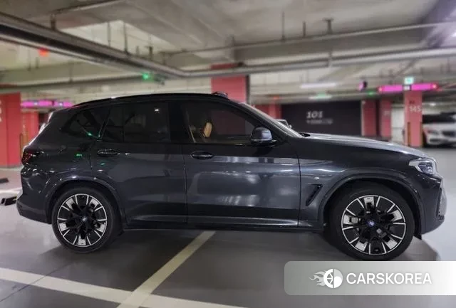 BMW iX3 2023 Серый из Кореи, фото 5