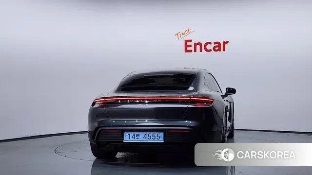 Porsche Taycan id 3332942 из Кореи 14