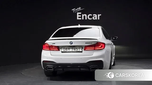 BMW 5 Series (G30) id 3602334 из Кореи 14