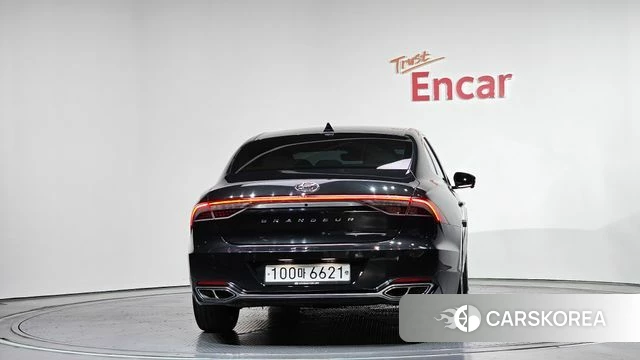 Hyundai The New Grandeur IG Hybrid id 4325151 из Кореи 31