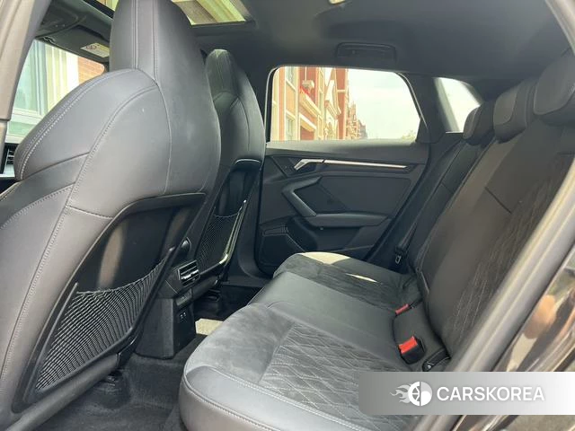 Audi A3 2022 Темно-серый из Китая, фото 4