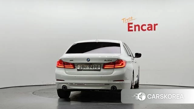 BMW 5 Series (G30) id 4430592 из Кореи 26