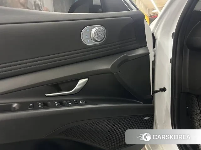 Hyundai Avante (CN7) id 3383677 из Кореи 9