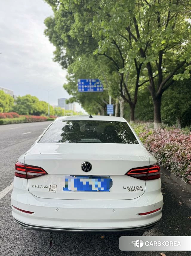 Volkswagen Lavida id 4265900 из Китая 7