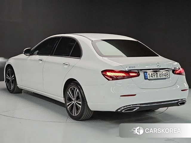 Mercedes-Benz E-Class W213 id 3916261 из Кореи 14