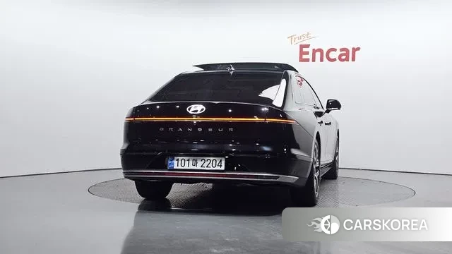 Hyundai Grandeur Hybrid (GN7) id 3533965 из Кореи 14