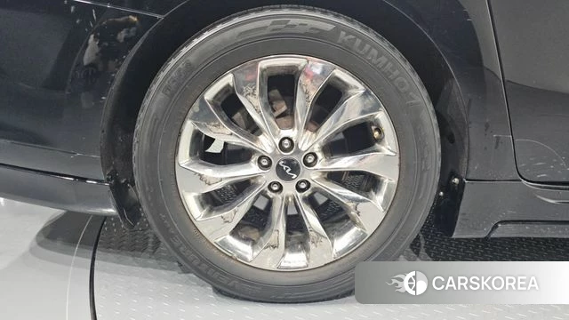 Kia The New Carnival id 4519921 из Кореи 27