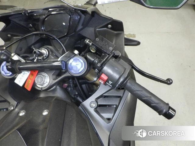 Проданный Honda CBR250RR ABS id 3995221 из Японии, фото 18