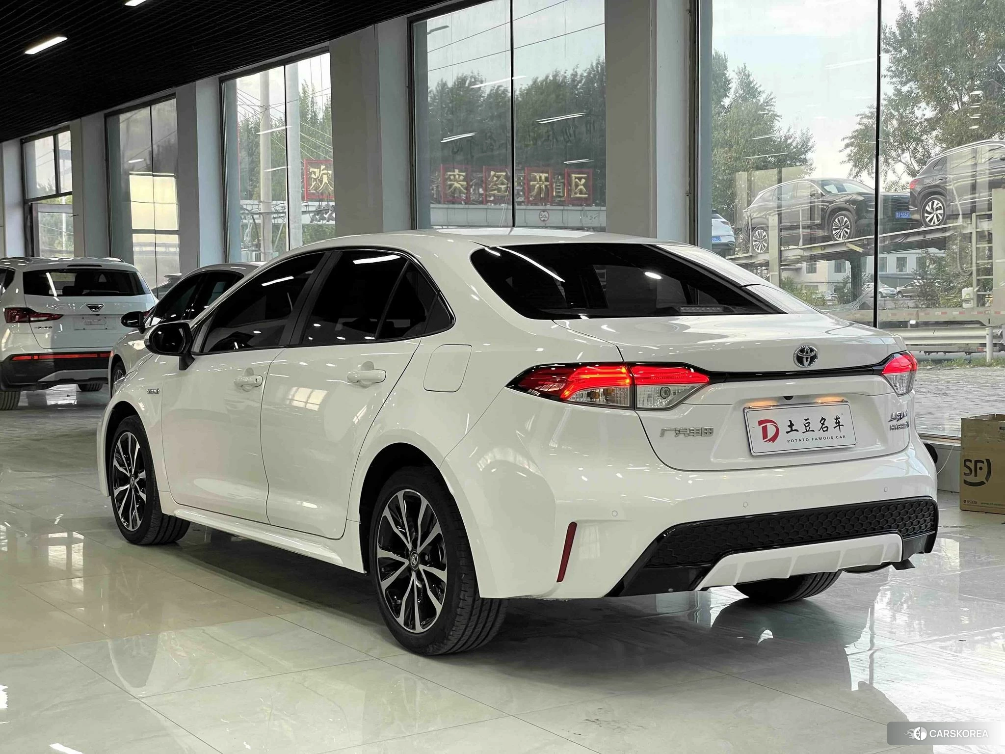 Toyota Lei Ling id 4420936 из Китая 11