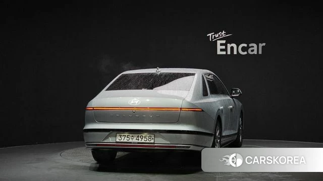 Hyundai Grandeur (GN7) id 3858493 из Кореи 14