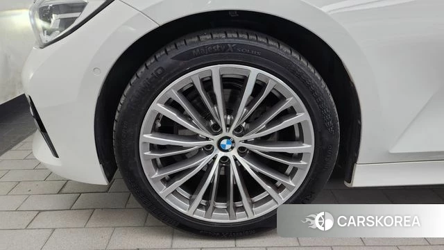 BMW 3 Series (G20) id 4428456 из Кореи 26
