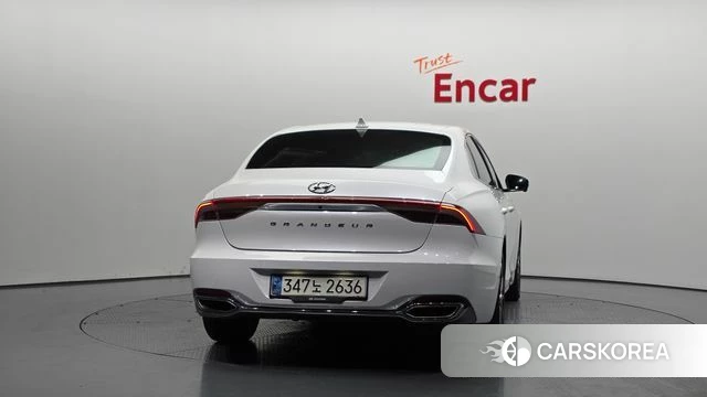 Hyundai The New Grandeur IG id 4551083 из Кореи 14