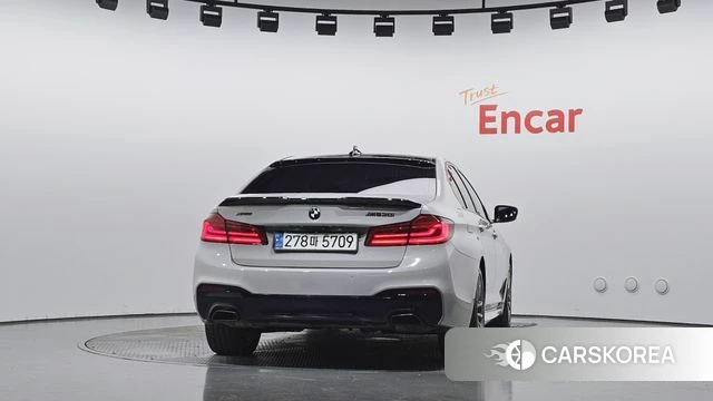 BMW 5 Series (G30) id 4836849 из Кореи 27