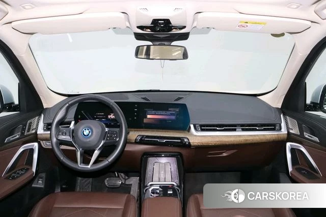 BMW iX1 id 4265700 из Китая 14