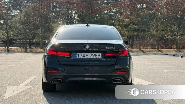 BMW 5 Series (G30) id 3573351 из Кореи 14