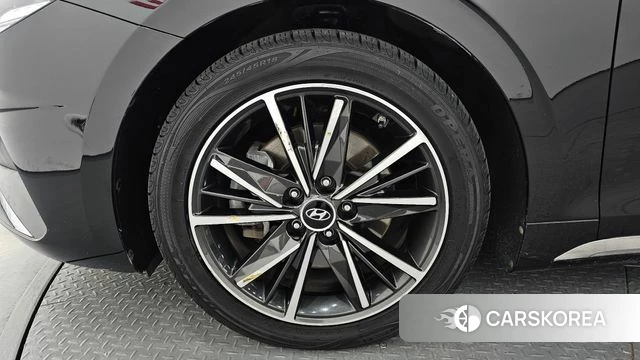 Hyundai The New Grandeur IG id 4631733 из Кореи 26