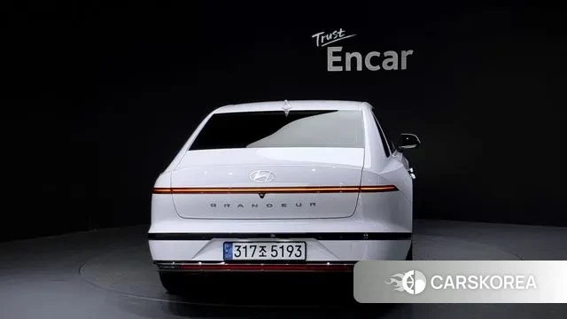 Hyundai Grandeur (GN7) id 3223675 из Кореи 14