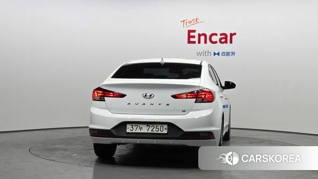 Hyundai The New Avante AD id 3899514 из Кореи 14