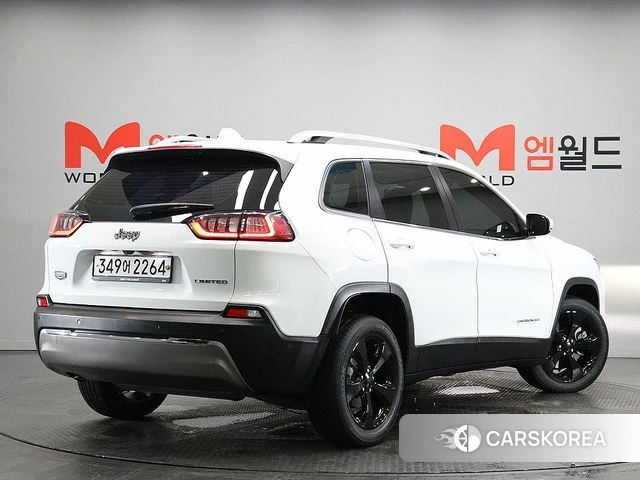 Jeep Cherokee (KL) id 4748623 из Кореи 14