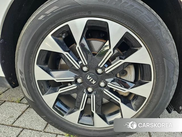 Kia Carnival 4th generation id 4250328 из Кореи 14
