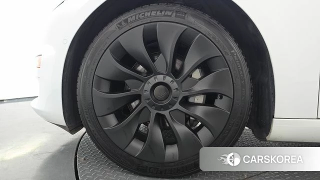 Tesla Model 3 id 4745056 из Кореи 26