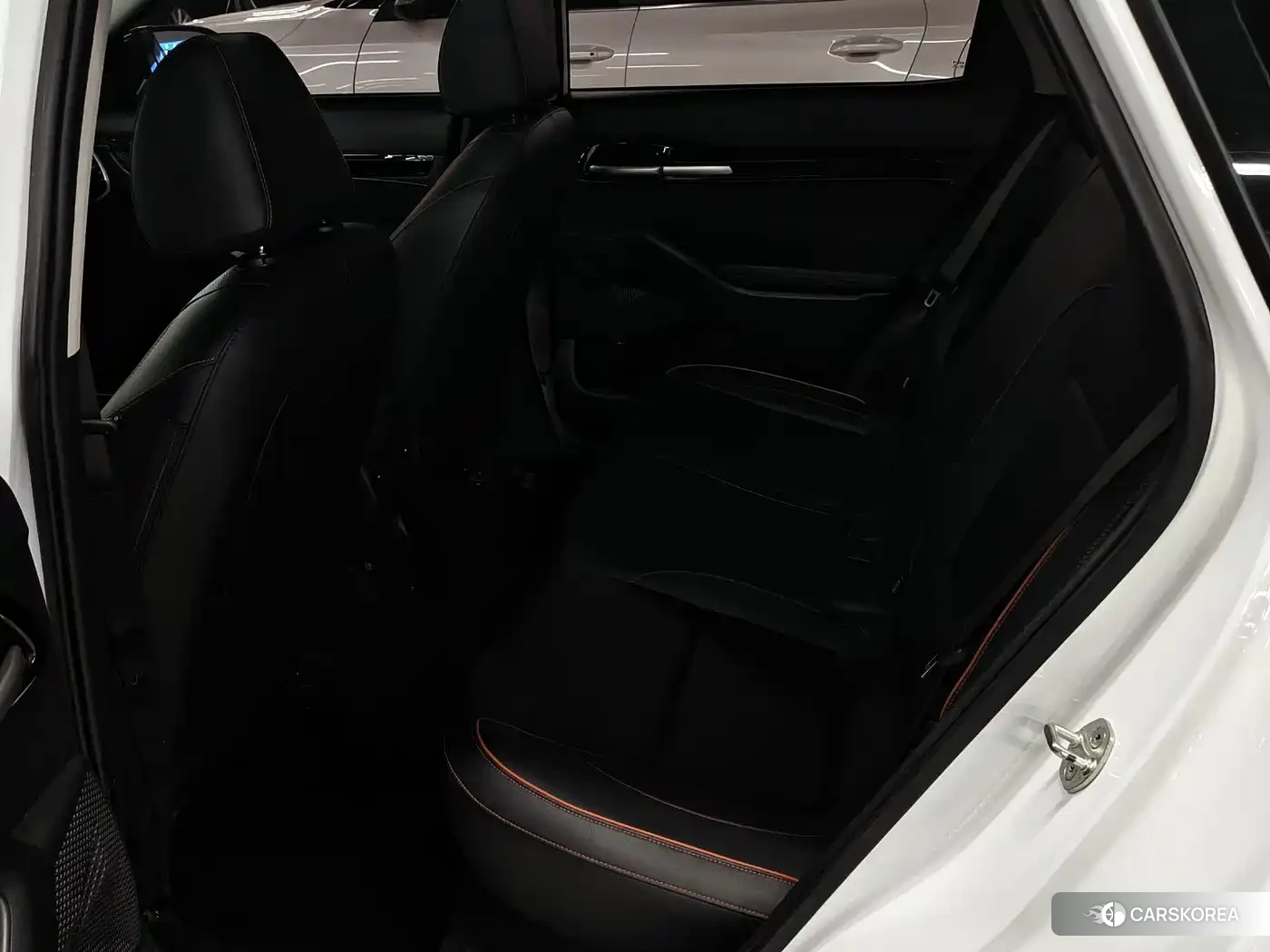 Kia Seltos 2023 Белый из Китая, фото 4