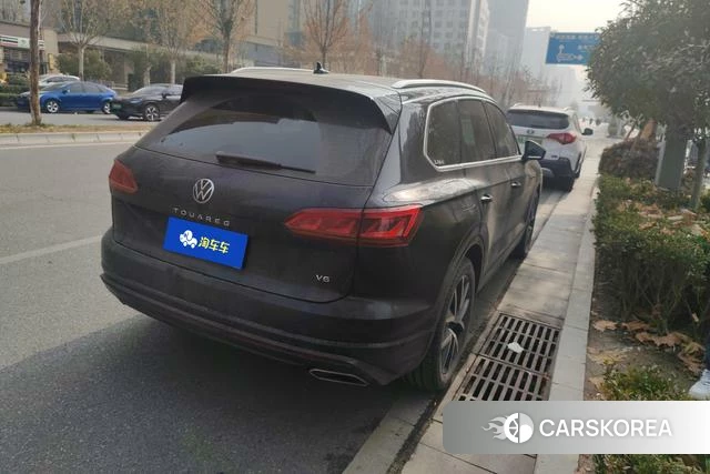 Volkswagen Touareg id 4263843 из Китая 11