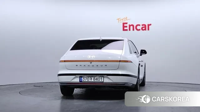 Hyundai Grandeur (GN7) id 3746200 из Кореи 14
