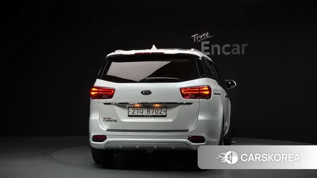 Kia The New Carnival id 3380722 из Кореи 14