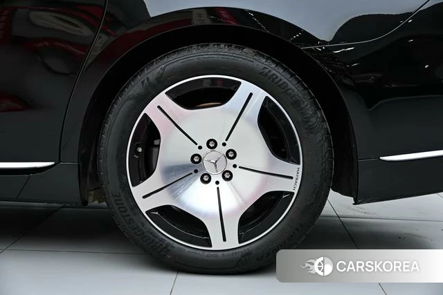Mercedes-Benz Maybach S-class id 4260195 из Китая 14